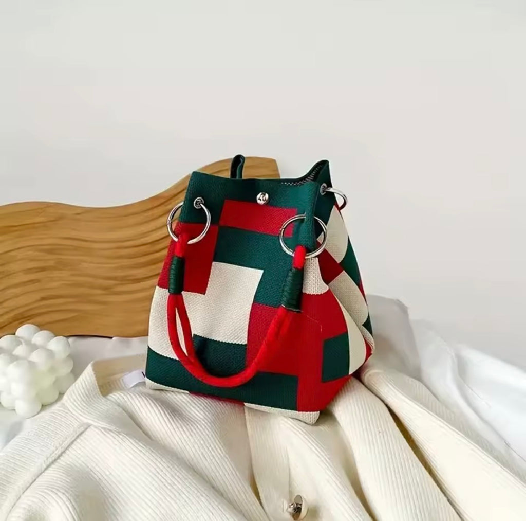 Bolso tipo cubo mini de punto