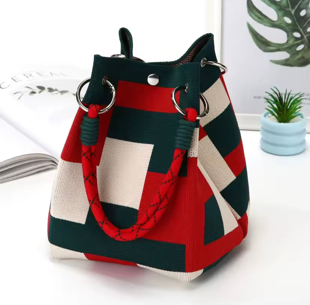 Bolso tipo cubo mini de punto